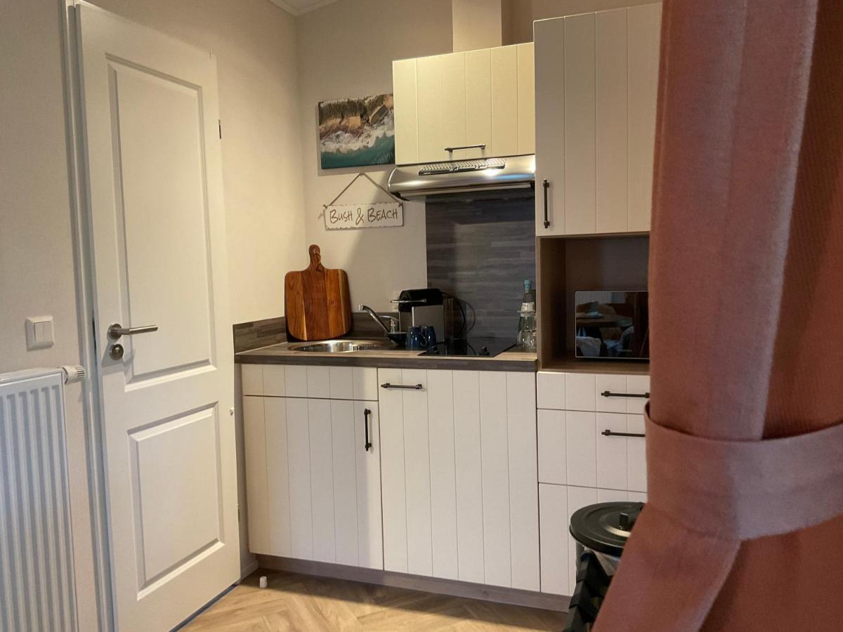 Zu Jeddelohs Bungalows & Apartments -Adult Friendly Gladenbach Екстериор снимка